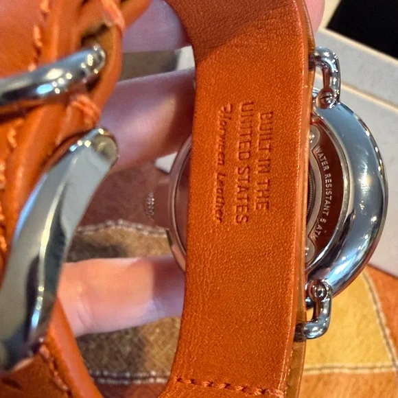 Shinola Watch with Vibrant Orange and Cool Blue Straps *Battery Not Included * - Picture 6 of 9